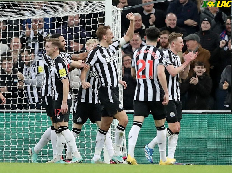 Newcastle sẽ có chuyến hành quân đến sân của Sunderland tại vòng 3 cúp FA