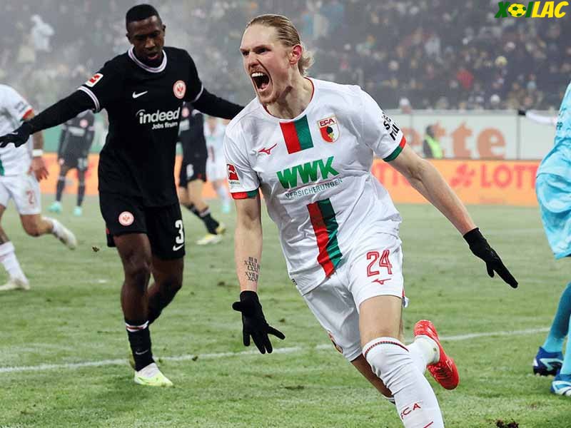 Frankfurt sẽ tiếp đón với Augsburg trên sân nhà tại vòng 30 Bundesliga