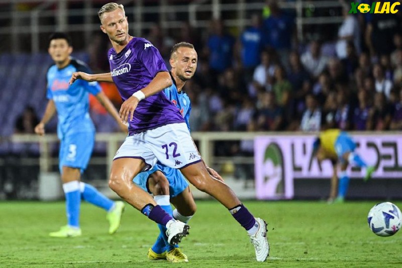 Fiorentina đối đầu Napoli là trận cầu tâm điểm vòng 37 Serie A 