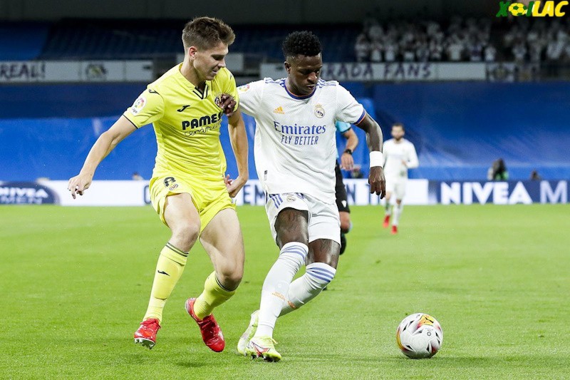 Villarreal đối đầu với Real Madrid